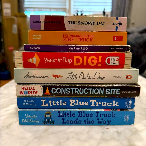 Other - Young Reader Board Book Bundle - Includes 8 books